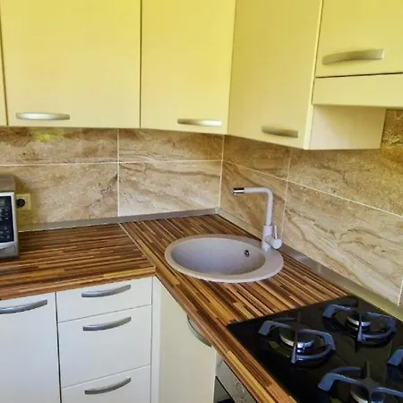 Apartman Next To Acropolis, Self Check Klaipėda